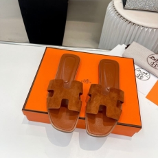 Hermes Slippers